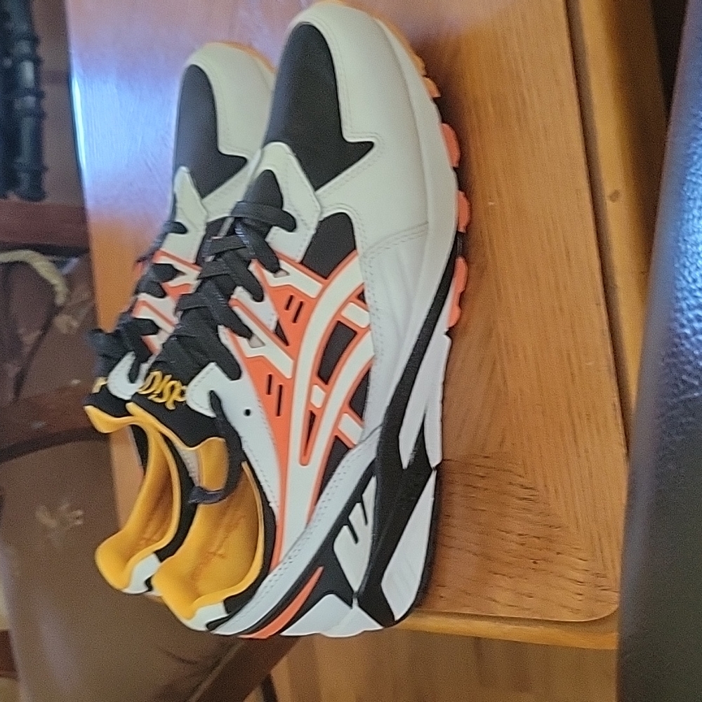 MEN'S ASICS